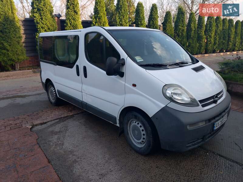 Грузовой фургон Opel Vivaro 2004 в Харькове фото 3 Грузовой фургон Opel Vivaro 2004 в Харькове