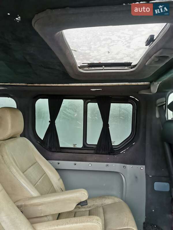 Минивэн Opel Vivaro 2004 в Хмельнике