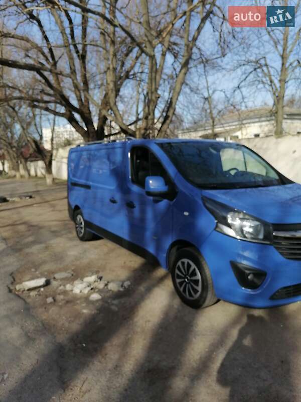 Грузовой фургон Opel Vivaro 2014 в Одессе