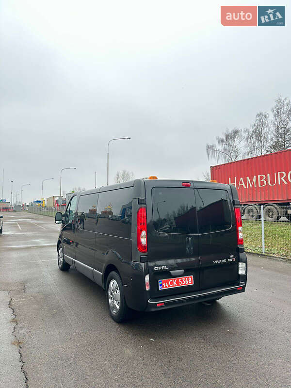 Минивэн Opel Vivaro 2014 в Ковеле