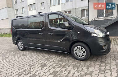 Минивэн Opel Vivaro 2017 в Дубно