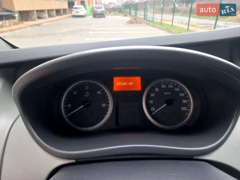 Минивэн Opel Vivaro 2010 в Ковеле