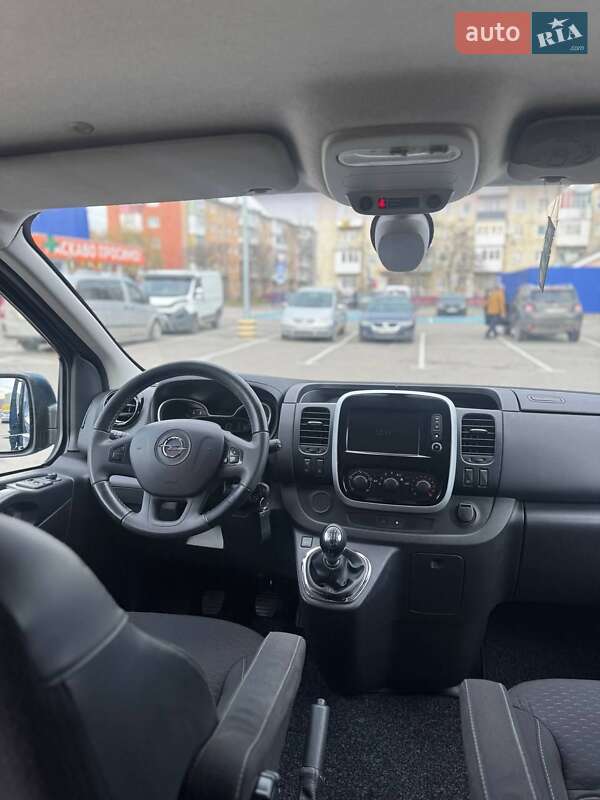 Мінівен Opel Vivaro 2017 в Калуші фото 24 Мінівен Opel Vivaro 2017 в Калуші