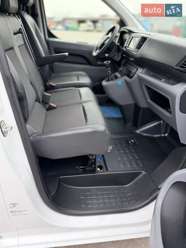 Вантажний фургон Opel Vivaro 2022 в Вінниці