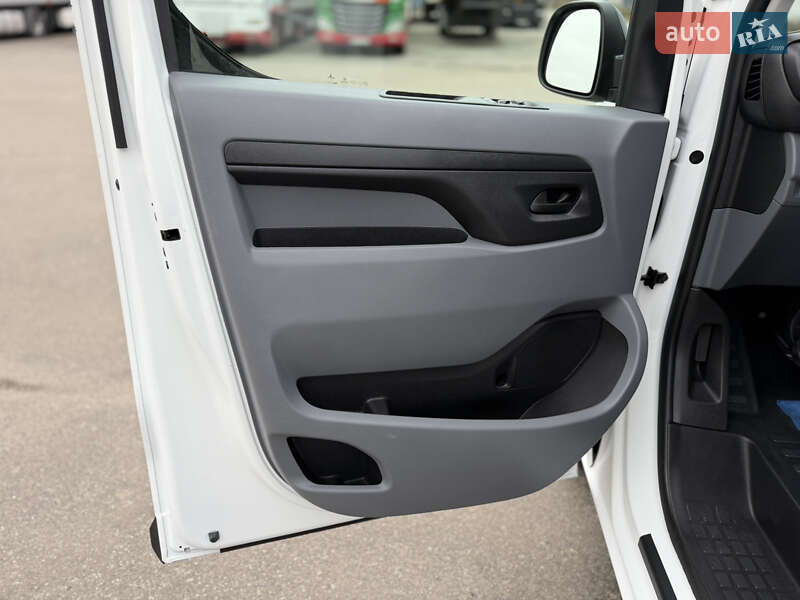 Вантажний фургон Opel Vivaro 2022 в Вінниці