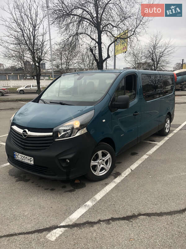 Минивэн Opel Vivaro 2014 в Львове