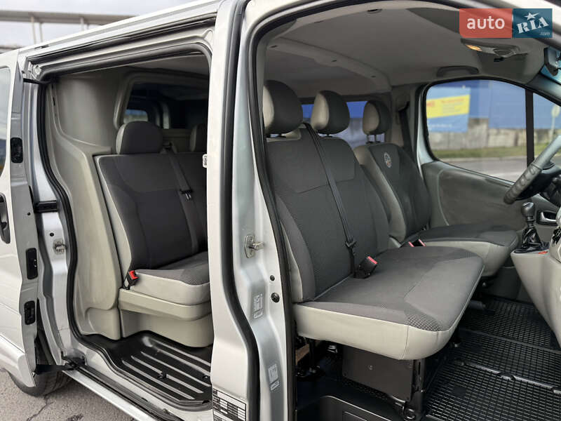 Мінівен Opel Vivaro 2008 в Вінниці