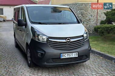 Минивэн Opel Vivaro 2014 в Львове