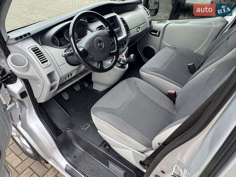 Мінівен Opel Vivaro 2012 в Ковелі фото 39 Мінівен Opel Vivaro 2012 в Ковелі