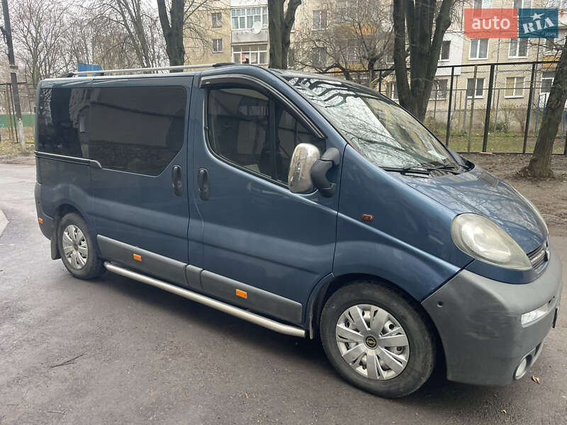 Минивэн Opel Vivaro 2004 в Виннице