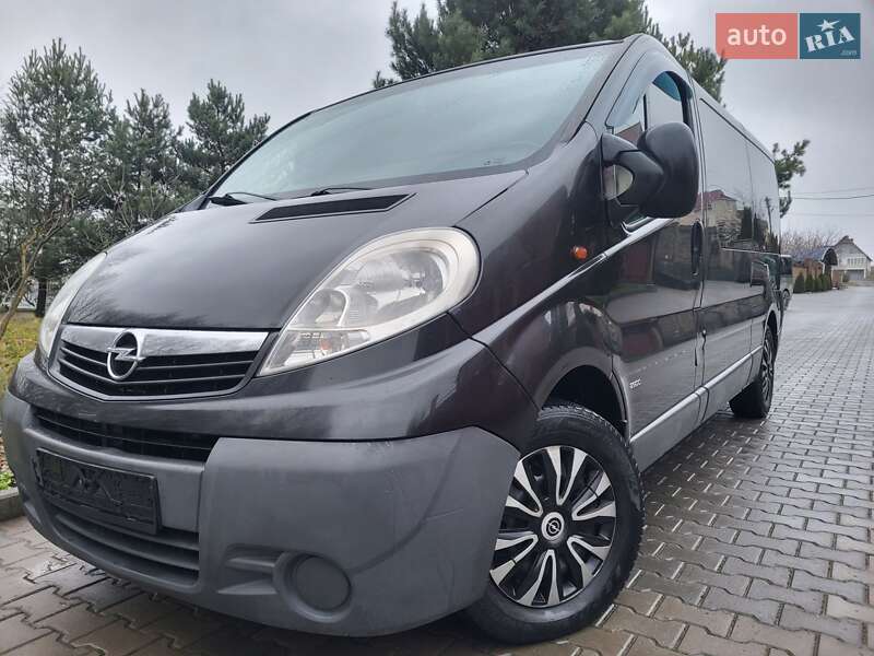 Мінівен Opel Vivaro 2007 в Хмельницькому