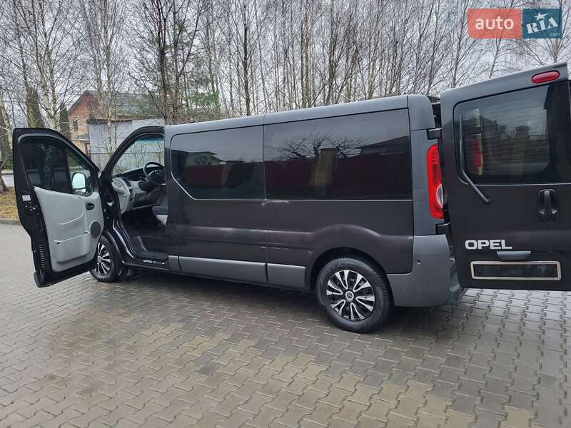 Мінівен Opel Vivaro 2007 в Хмельницькому