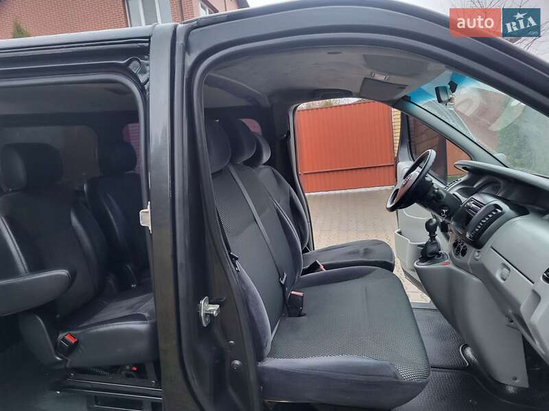 Мінівен Opel Vivaro 2007 в Хмельницькому