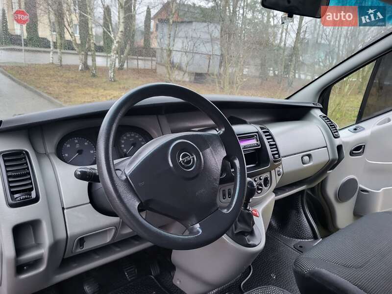 Мінівен Opel Vivaro 2007 в Хмельницькому