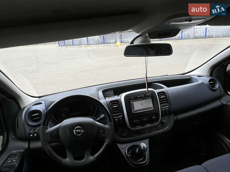 Мінівен Opel Vivaro 2015 в Ковелі фото 56 Мінівен Opel Vivaro 2015 в Ковелі