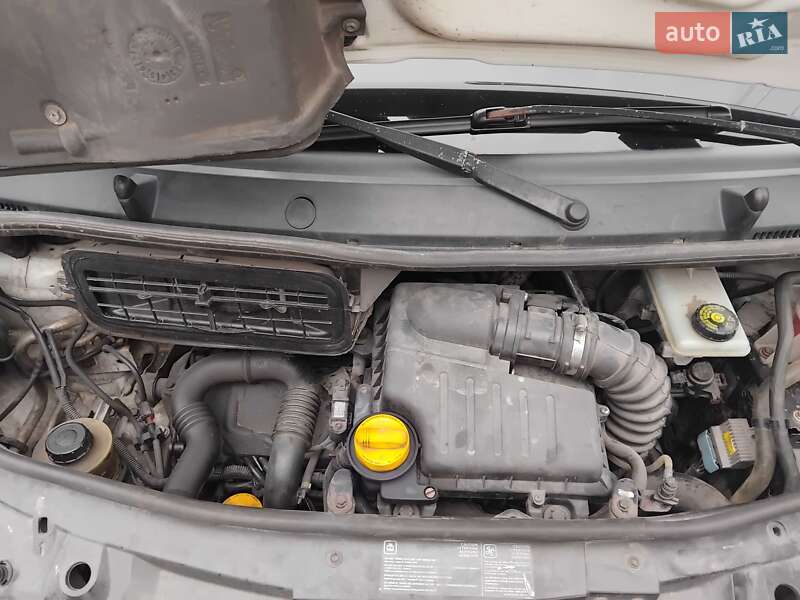 Минивэн Opel Vivaro 2009 в Гостомеле фото 10 Минивэн Opel Vivaro 2009 в Гостомеле