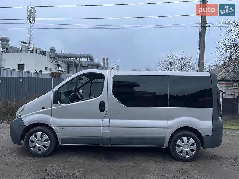 Минивэн Opel Vivaro 2004 в Харькове фото 8 Минивэн Opel Vivaro 2004 в Харькове