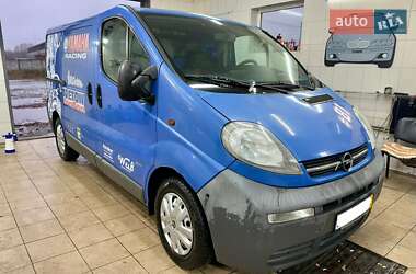 Минивэн Opel Vivaro 2004 в Ахтырке