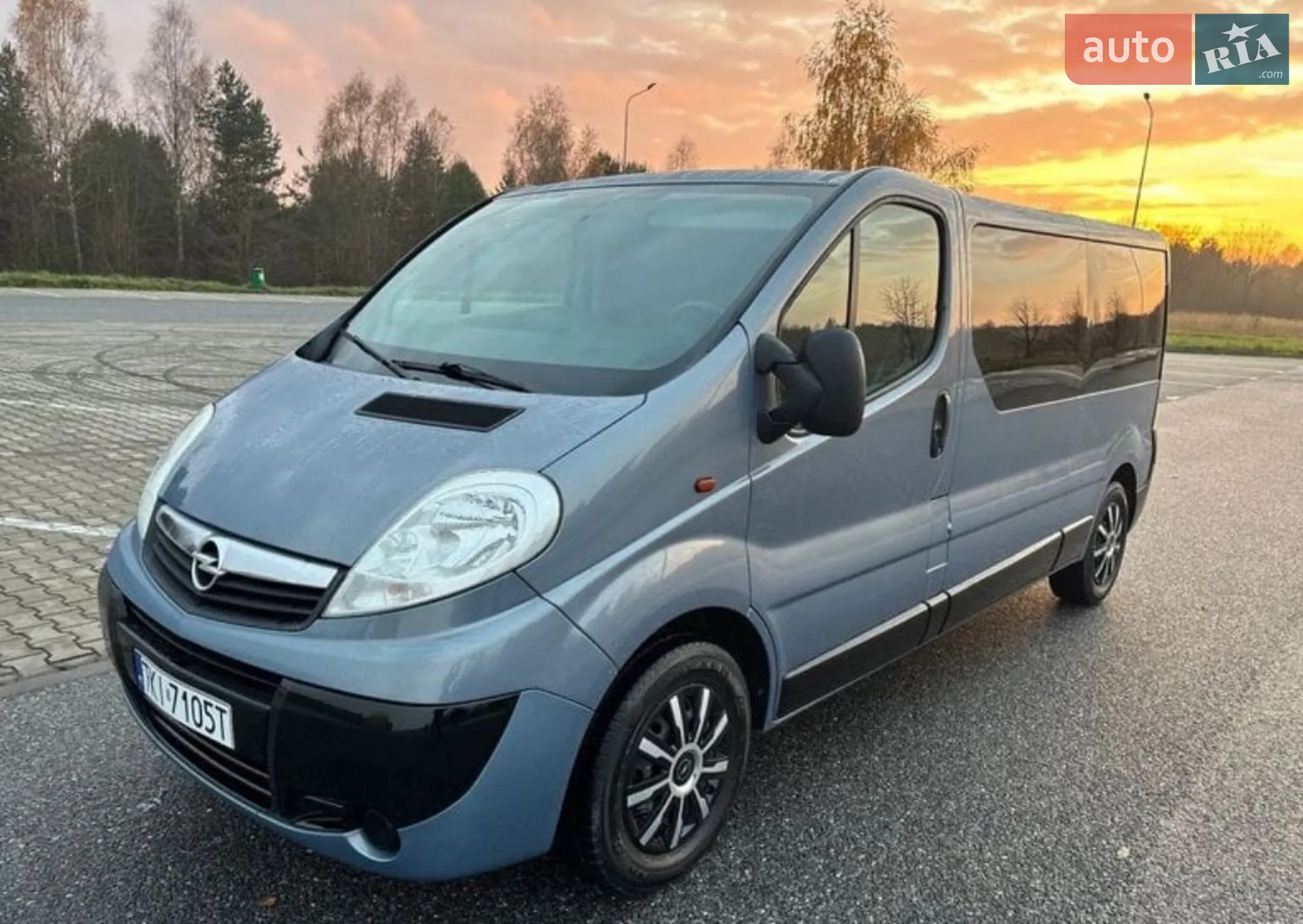 2011 Opel Vivaro - мініатюра 2