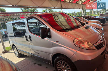Вантажний фургон Opel Vivaro 2011 в Харкові