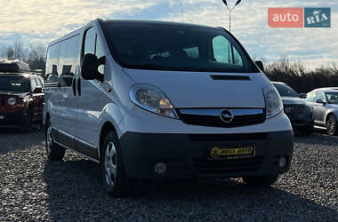Минивэн Opel Vivaro 2013 в Львове