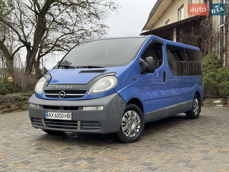 Opel Vivaro 2005
