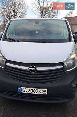 Минивэн Opel Vivaro 2015 в Киеве