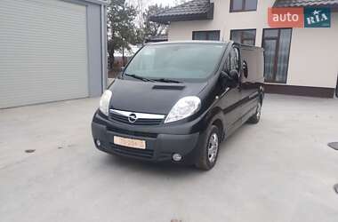 Минивэн Opel Vivaro 2011 в Дубно