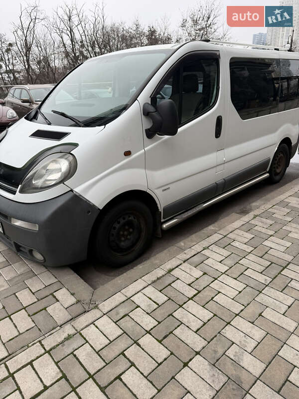 Opel Vivaro 2006
