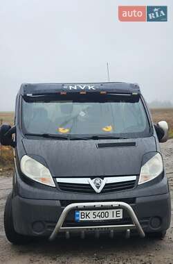Мінівен Opel Vivaro 2007 в Острозі