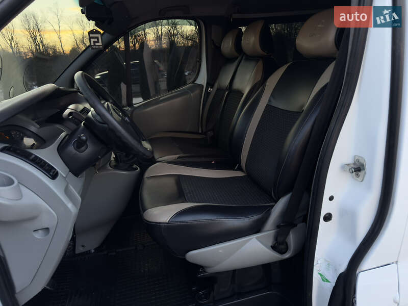 Минивэн Opel Vivaro 2007 в Черновцах фото 36 Минивэн Opel Vivaro 2007 в Черновцах