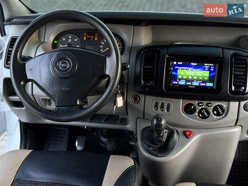 Минивэн Opel Vivaro 2007 в Черновцах фото 58 Минивэн Opel Vivaro 2007 в Черновцах