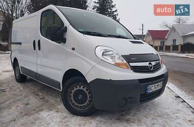 Вантажопасажирський фургон Opel Vivaro 2013 в Львові