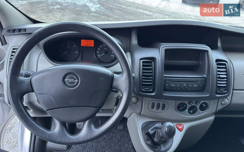 Минивэн Opel Vivaro 2012 в Луцке фото 51 Минивэн Opel Vivaro 2012 в Луцке