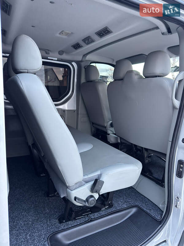 Минивэн Opel Vivaro 2012 в Луцке фото 61 Минивэн Opel Vivaro 2012 в Луцке