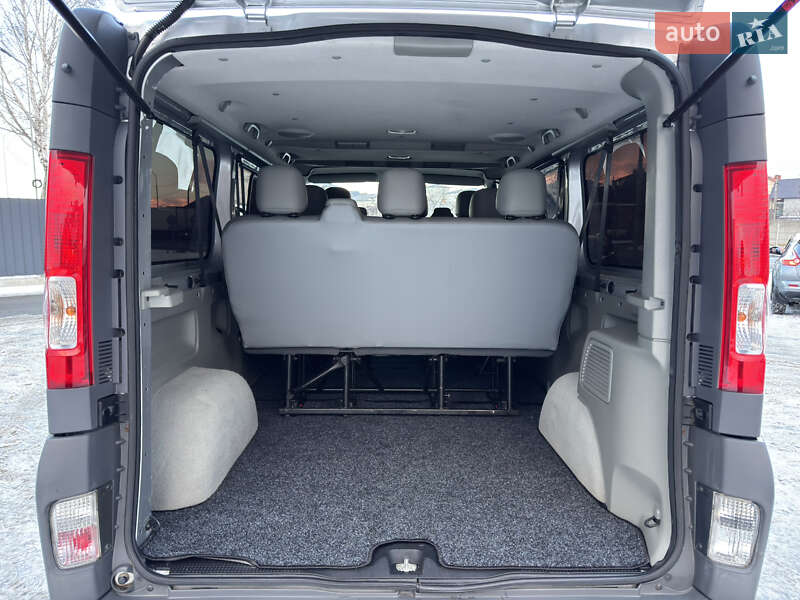 Минивэн Opel Vivaro 2012 в Луцке фото 63 Минивэн Opel Vivaro 2012 в Луцке