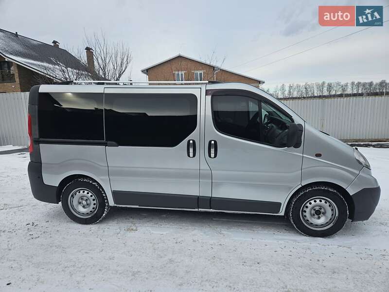 Мінівен Opel Vivaro 2010 в Вінниці