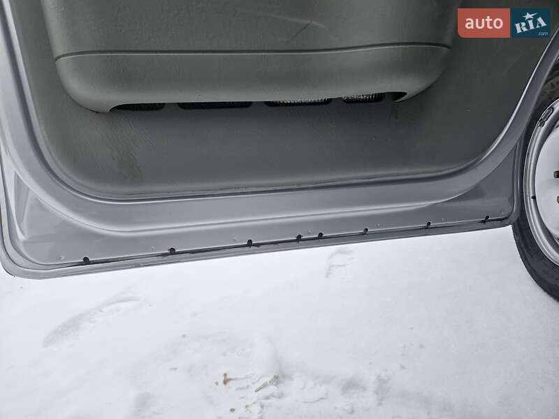 Мінівен Opel Vivaro 2010 в Вінниці