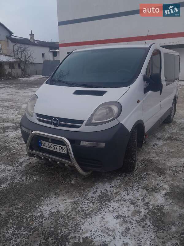 Opel Vivaro 2006