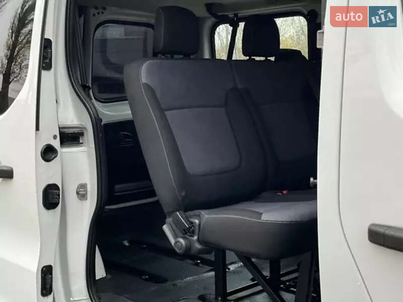 Минивэн Opel Vivaro 2015 в Радомышле