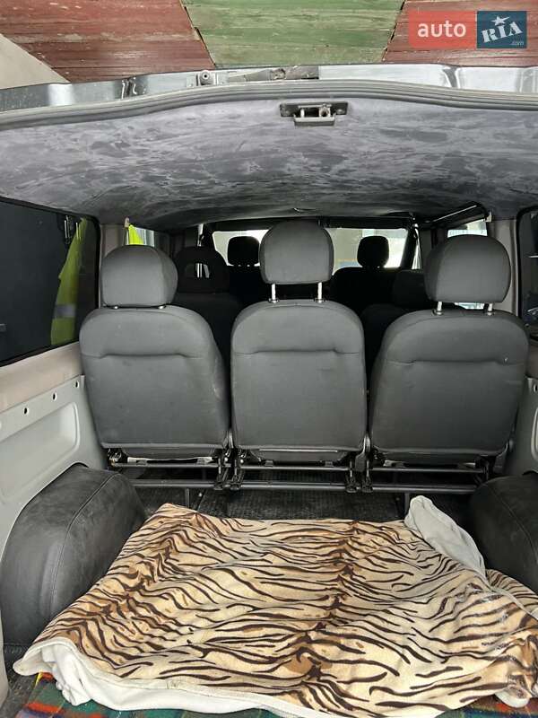 Минивэн Opel Vivaro 2005 в Тлумаче фото 12 Минивэн Opel Vivaro 2005 в Тлумаче