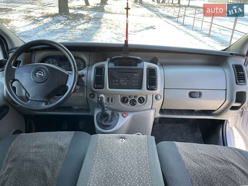 Мінівен Opel Vivaro 2005 в Рівному фото 14 Мінівен Opel Vivaro 2005 в Рівному