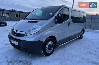 Мінівен Opel Vivaro 2013 в Радивиліві