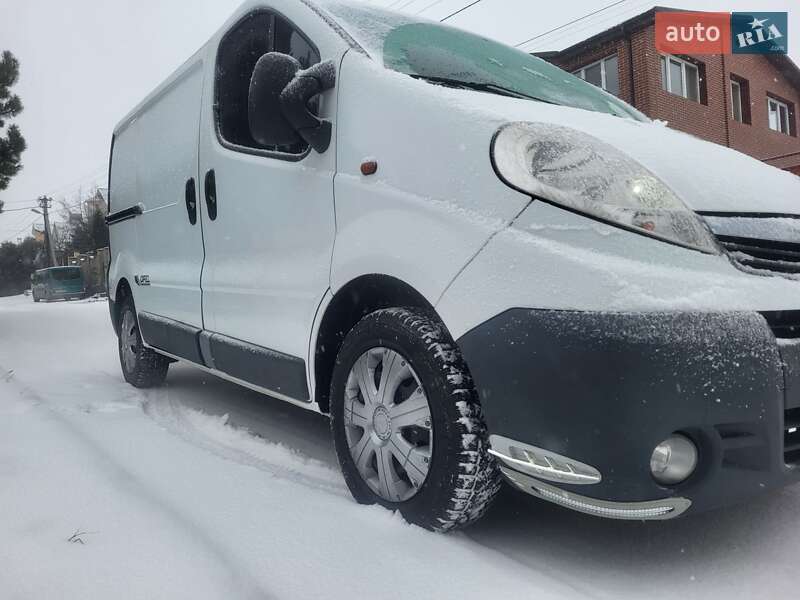 Грузовой фургон Opel Vivaro 2012 в Хмельницком фото 23 Грузовой фургон Opel Vivaro 2012 в Хмельницком