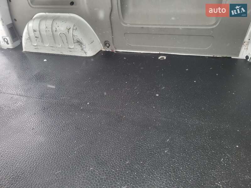 Грузовой фургон Opel Vivaro 2012 в Хмельницком фото 33 Грузовой фургон Opel Vivaro 2012 в Хмельницком