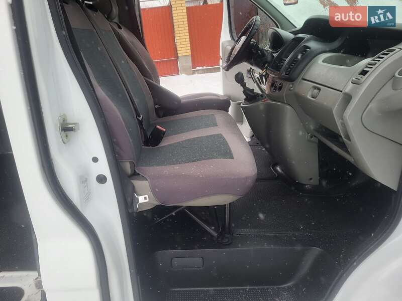 Грузовой фургон Opel Vivaro 2012 в Хмельницком фото 42 Грузовой фургон Opel Vivaro 2012 в Хмельницком