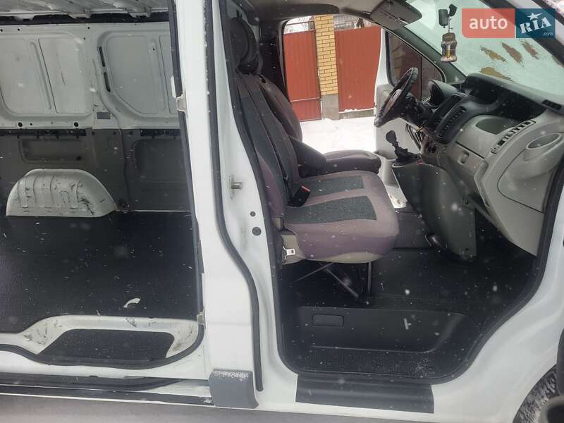 Грузовой фургон Opel Vivaro 2012 в Хмельницком фото 46 Грузовой фургон Opel Vivaro 2012 в Хмельницком