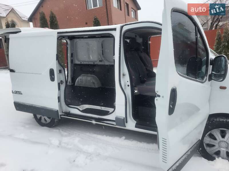 Грузовой фургон Opel Vivaro 2012 в Хмельницком фото 48 Грузовой фургон Opel Vivaro 2012 в Хмельницком