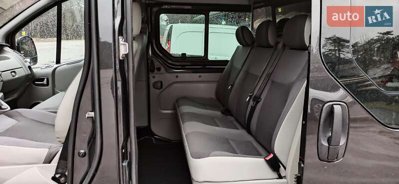 Минивэн Opel Vivaro 2013 в Дубно
