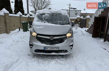 Грузопассажирский фургон Opel Vivaro 2018 в Львове